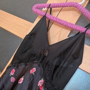 Victoria's Secret Babydoll/Slip Dress - Size L